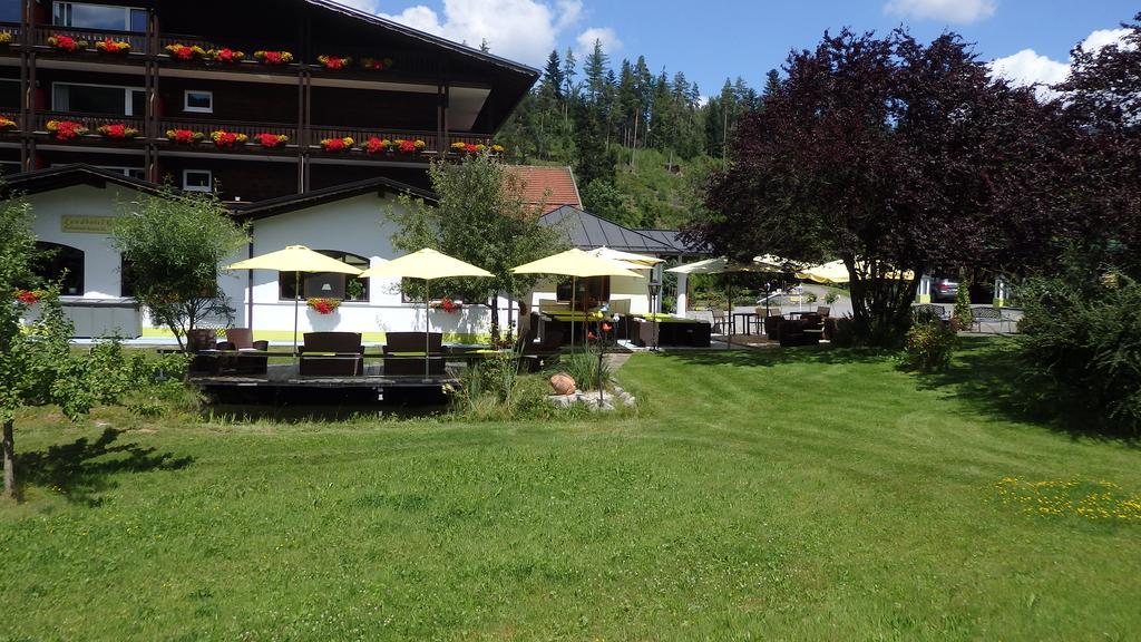 Landhotel Gruenwies -Bonsai-Wellness Garni (Adults Only) Lohberg Exterior photo